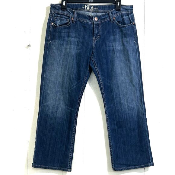 !it jeans Denim - It Jeans Los Angeles Women’s Capri Jeans Size 31 Mid Rise Straight Jeans